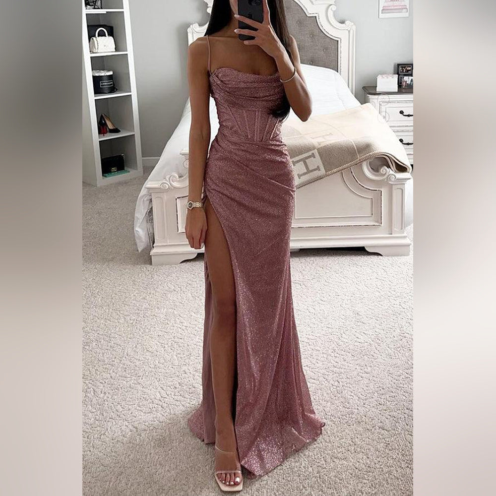 Elina – Vestido de noche con escote en forma de corazón