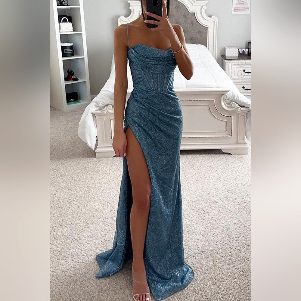 Elina – Vestido de noche con escote en forma de corazón