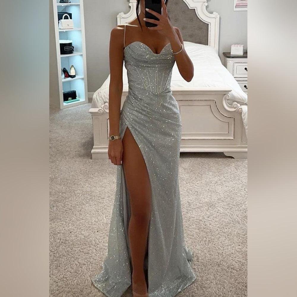Elina – Vestido de noche con escote en forma de corazón