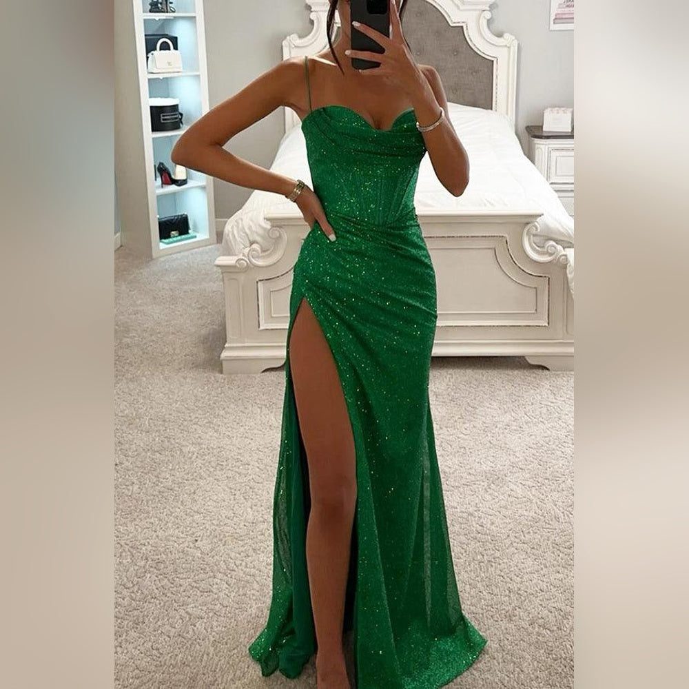 Elina – Vestido de noche con escote en forma de corazón