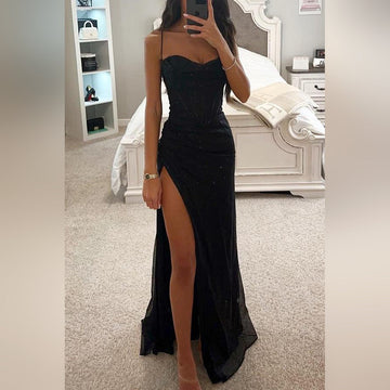 Elina – Vestido de noche con escote en forma de corazón