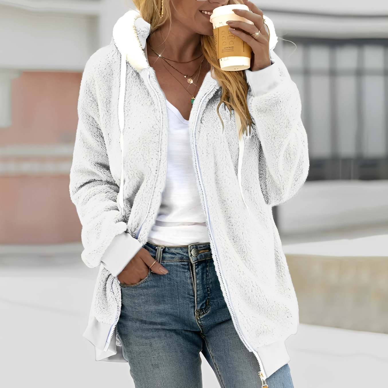 Chloe - Chaqueta con capucha cálida para damas