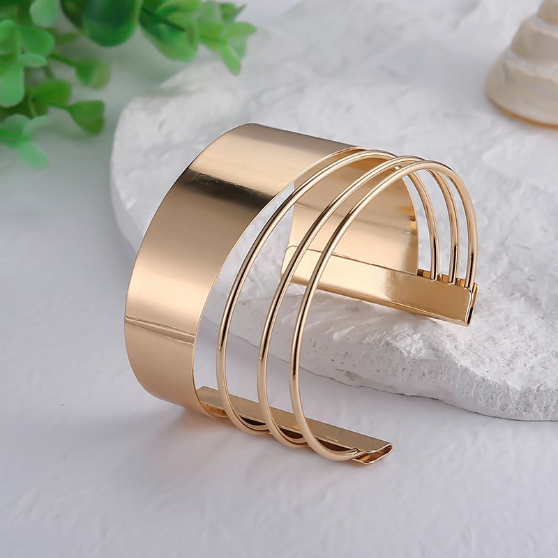 Yuki – Pulsera vintage clásica en oro