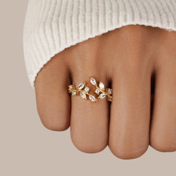Aretha – Anillo Liana Radiante