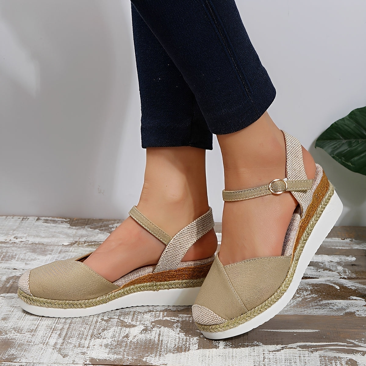 Esmeralda - Sandalias con estilo