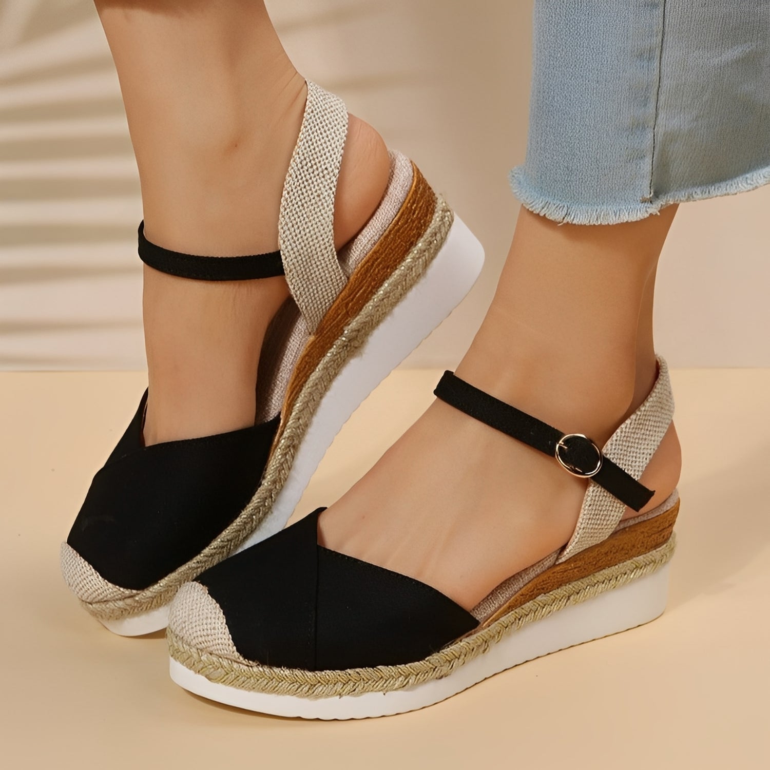 Esmeralda - Sandalias con estilo