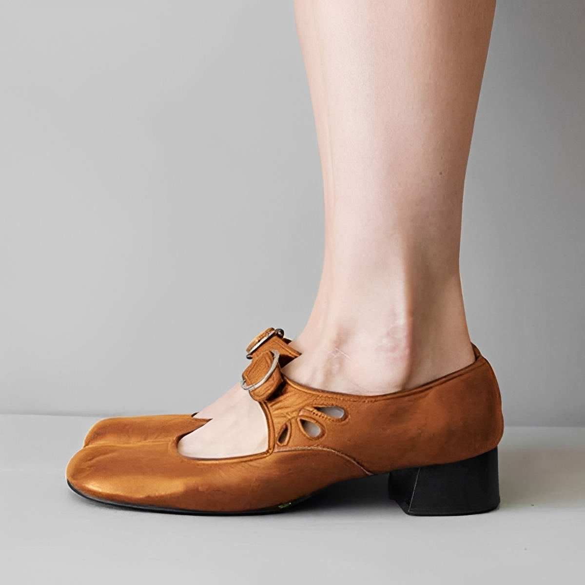 Navie - Sandalias Casuales de Punta Redonda
