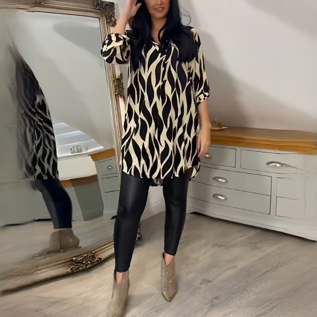 Desiree - Blusa Elegante con Cuello en V