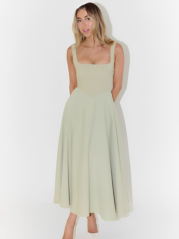 Julia - Vestido Midi con Cuello Cuadrado Elegante