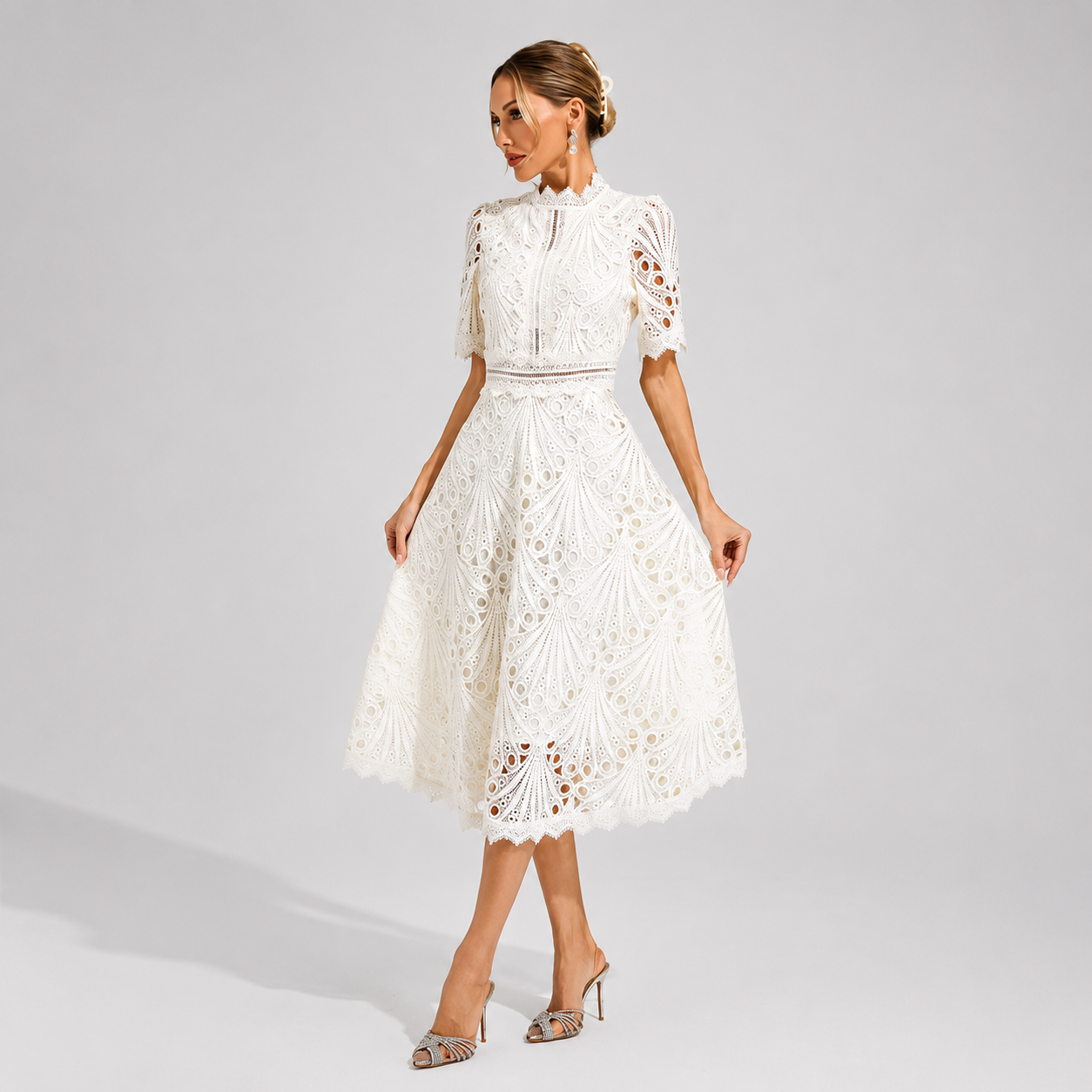 Hallie - Vestido Midi a la Moda