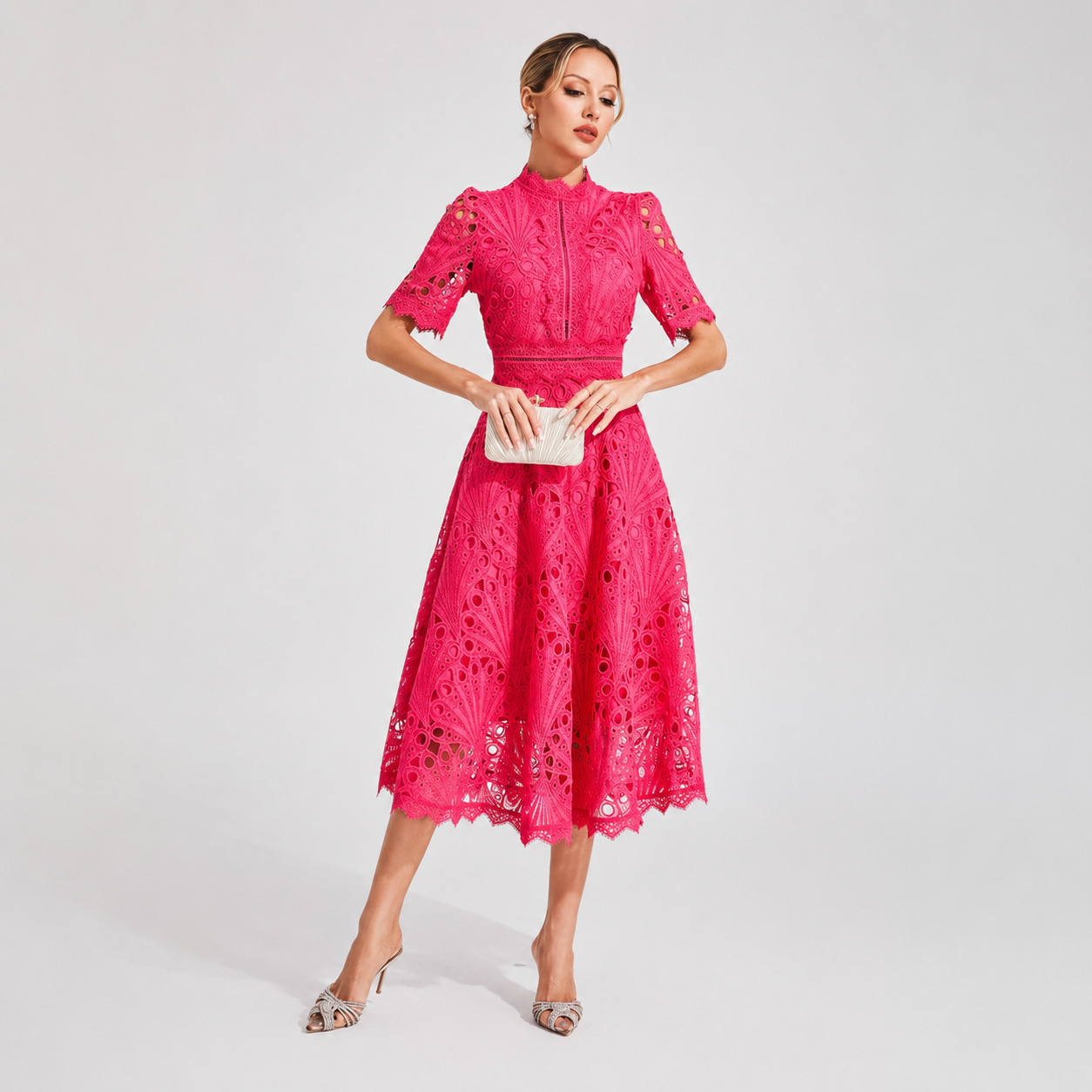 Hallie - Vestido Midi a la Moda