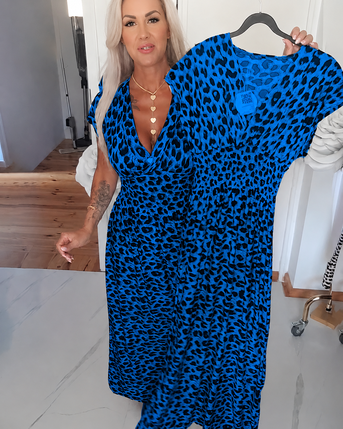 Dyshelle - Elegante Vestido Boho con Cuello en V
