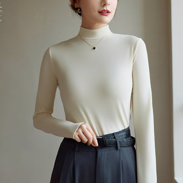 Antonette - Top elegante de cuello alto