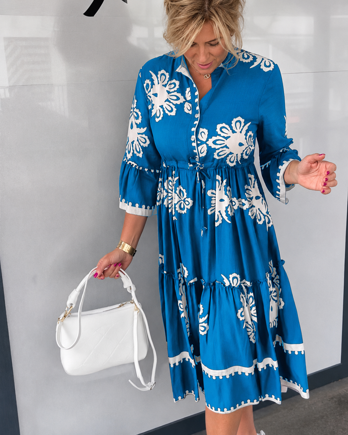 Lelia - Vestido Midi con Botones Elegante