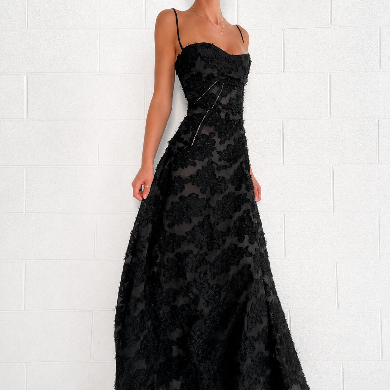 Sandra - Vestido Maxi Elegante de Corte Ajustado
