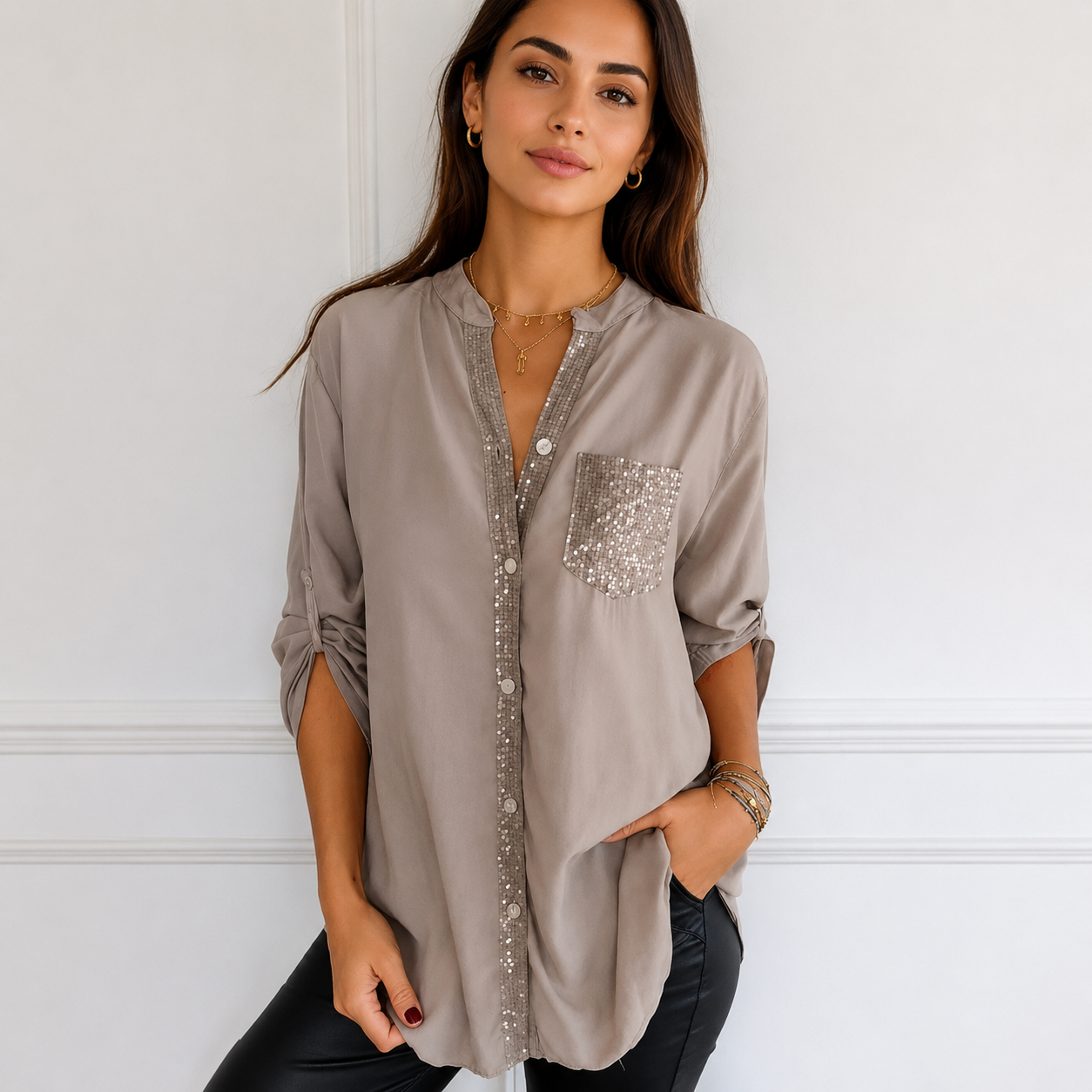 Chalise - Elegante Blusa Abotonada
