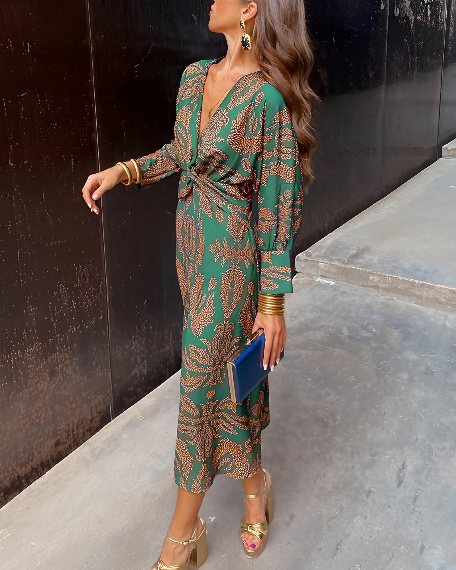 Alima - Vestido Vintage con Cuello en V