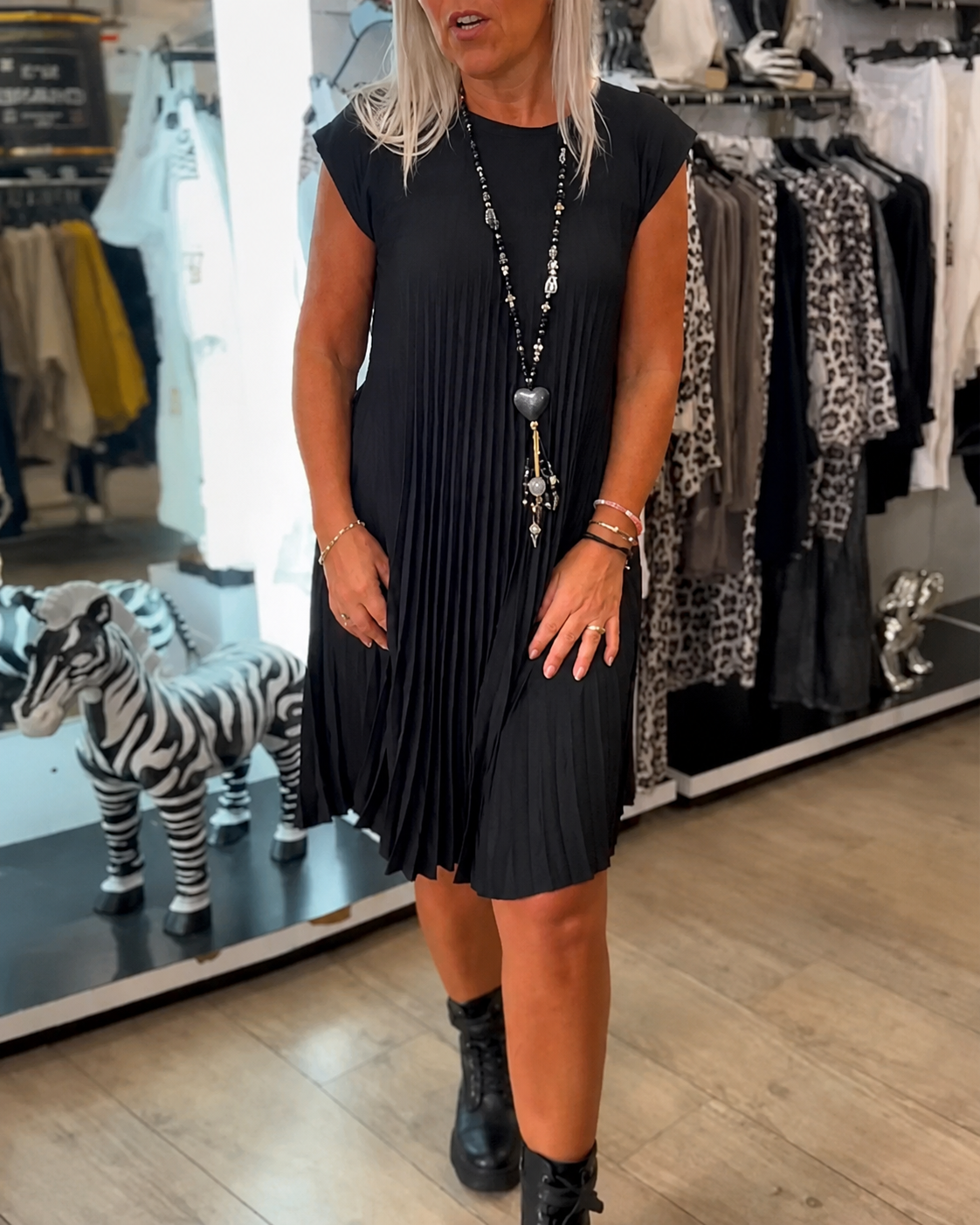 Angélique - Vestido Casual Plisado