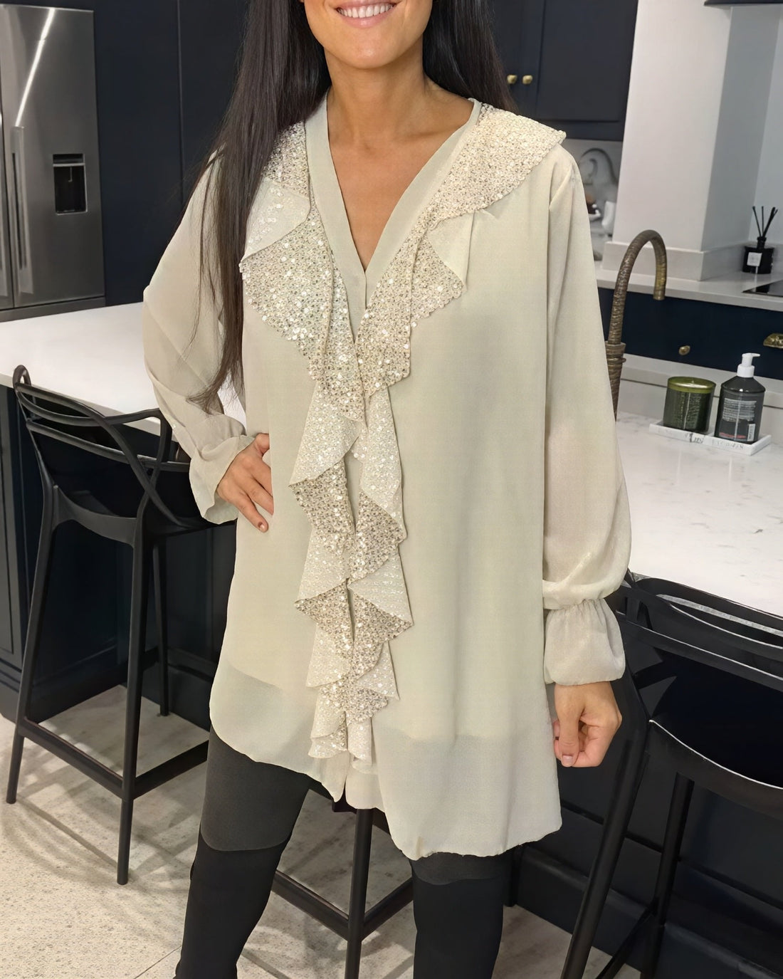 Aurora - Blusa larga con escote en forma de V