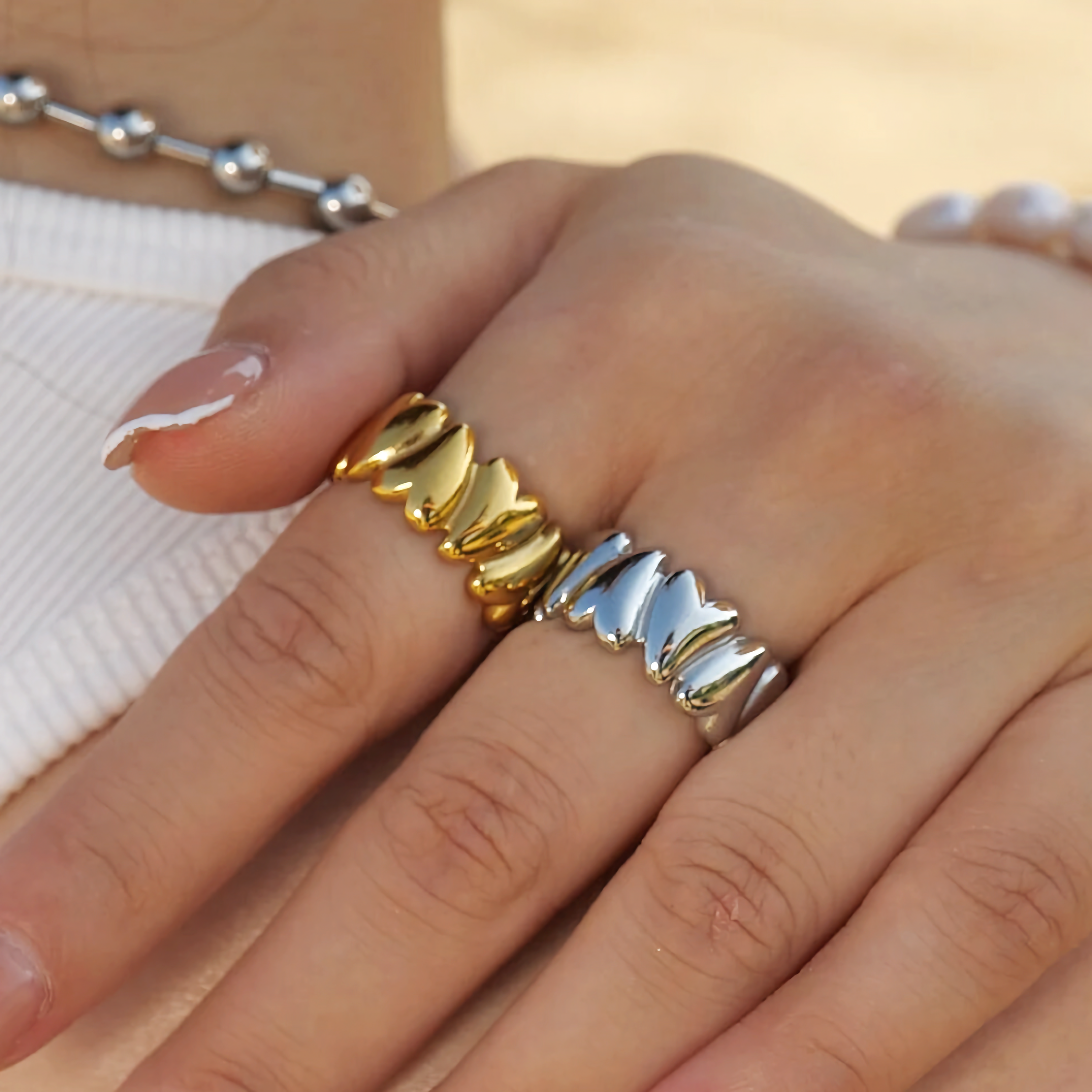 Elena - Anillo de Corazón Inestable en Oro