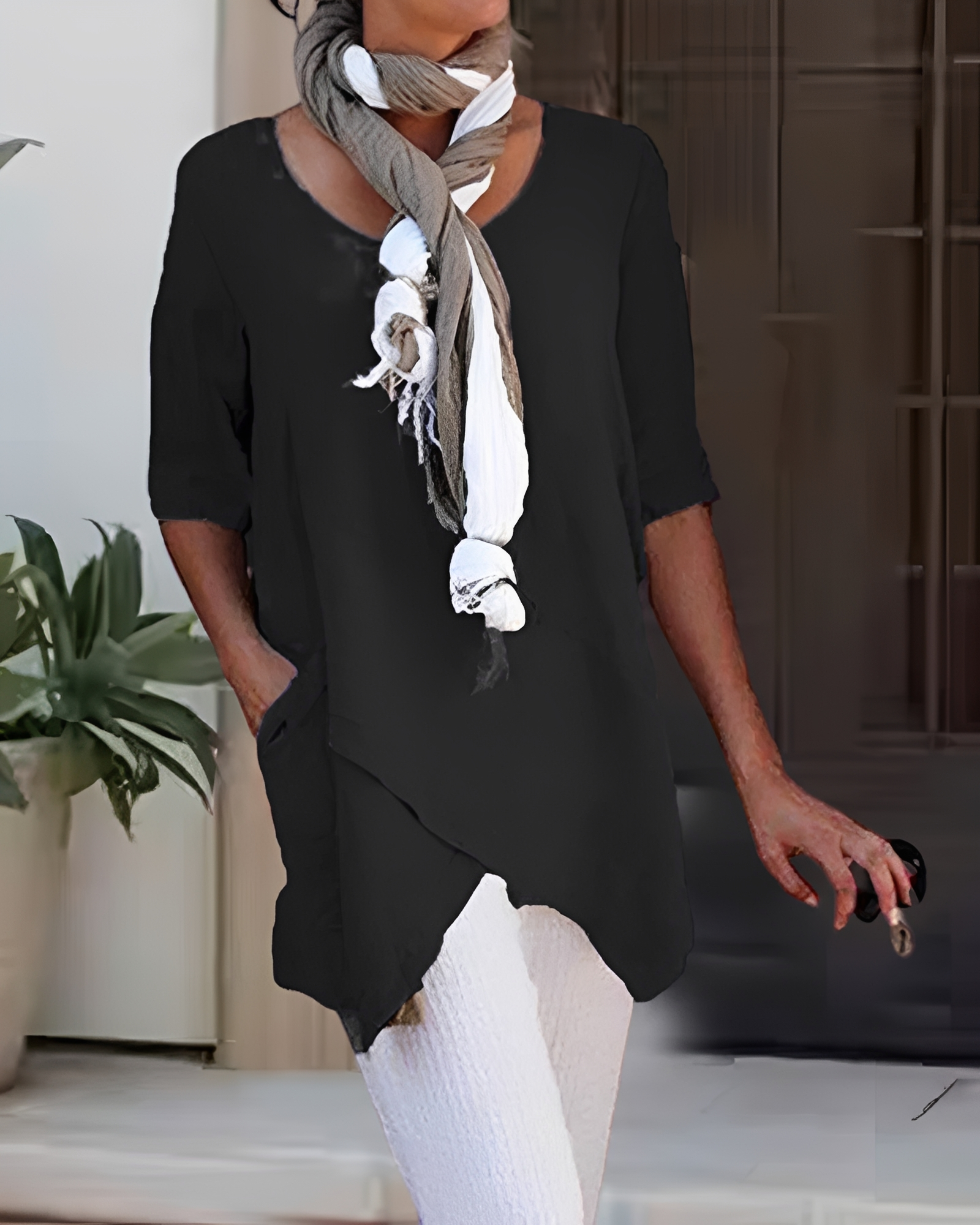 Marcia - Camiseta Estilosa con Cuello Redondo