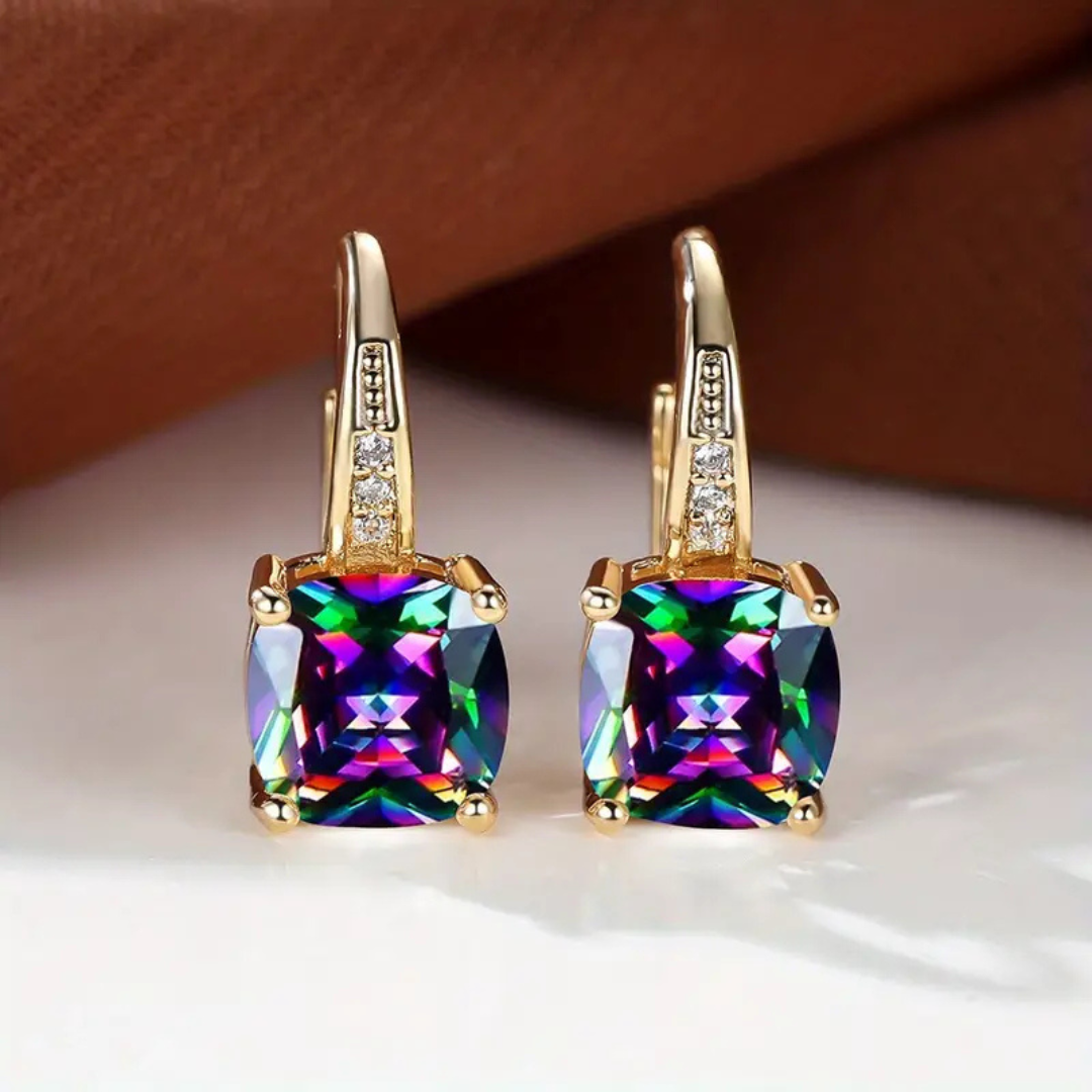 Naoko – Aros elegantes con piedras brillantes