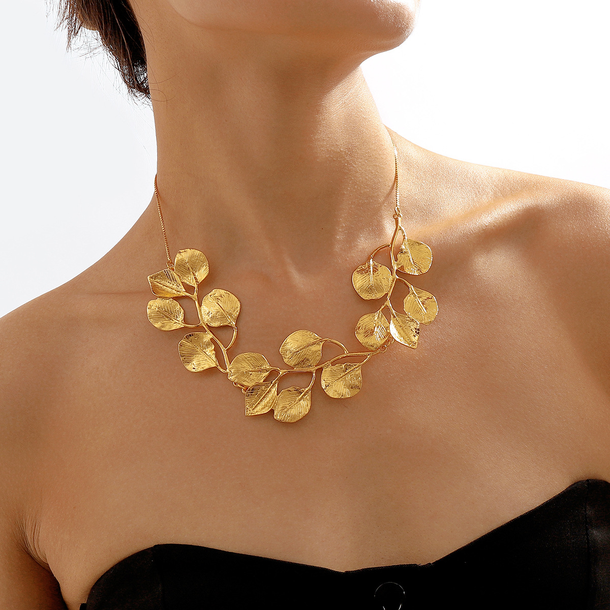 Golden Leaf - Collar de hoja de higuera vintage