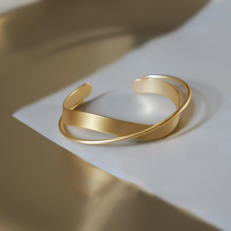 Liora – Pulsera minimalista radiante