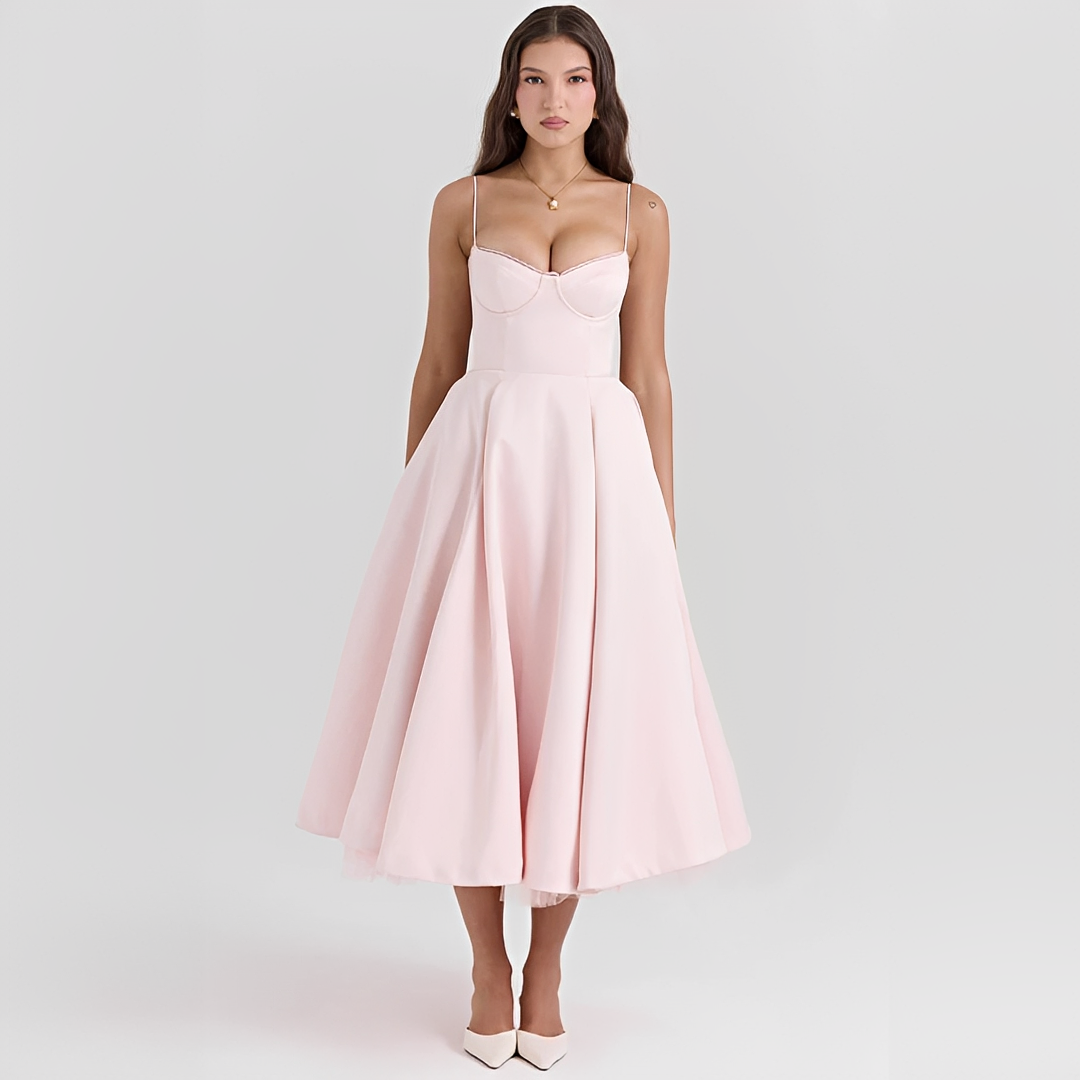Zendaya - Vestido Elegante de Doble Capa