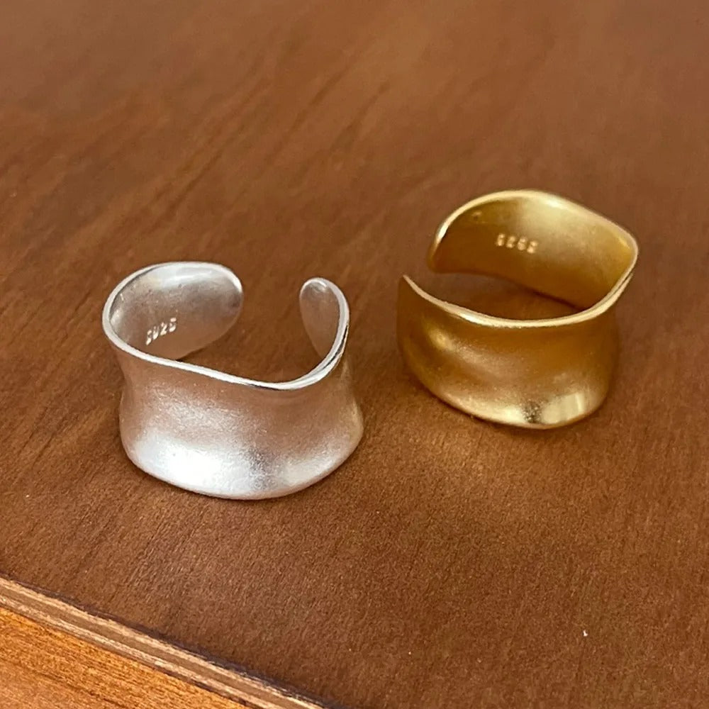Louna – Anillos boho dorados y plateados irregulares