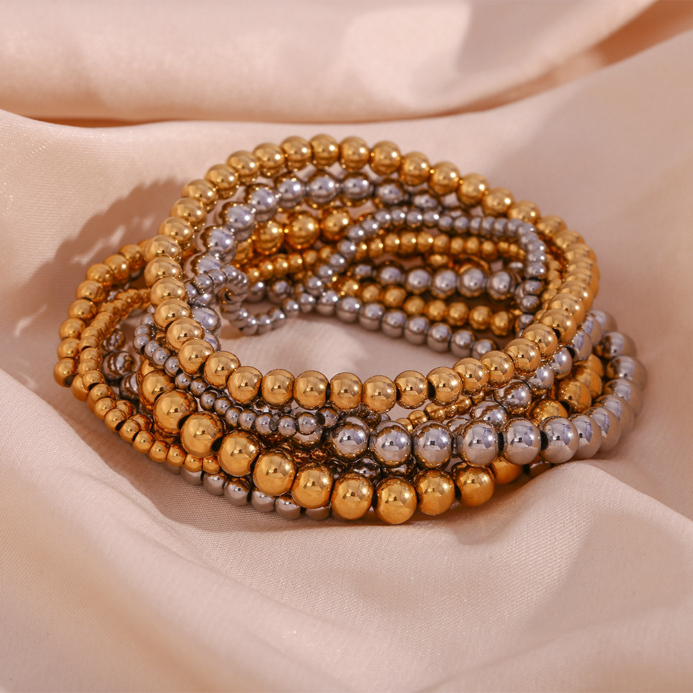 Crea - Pulsera de moda apilable metálica dorada (4mm)