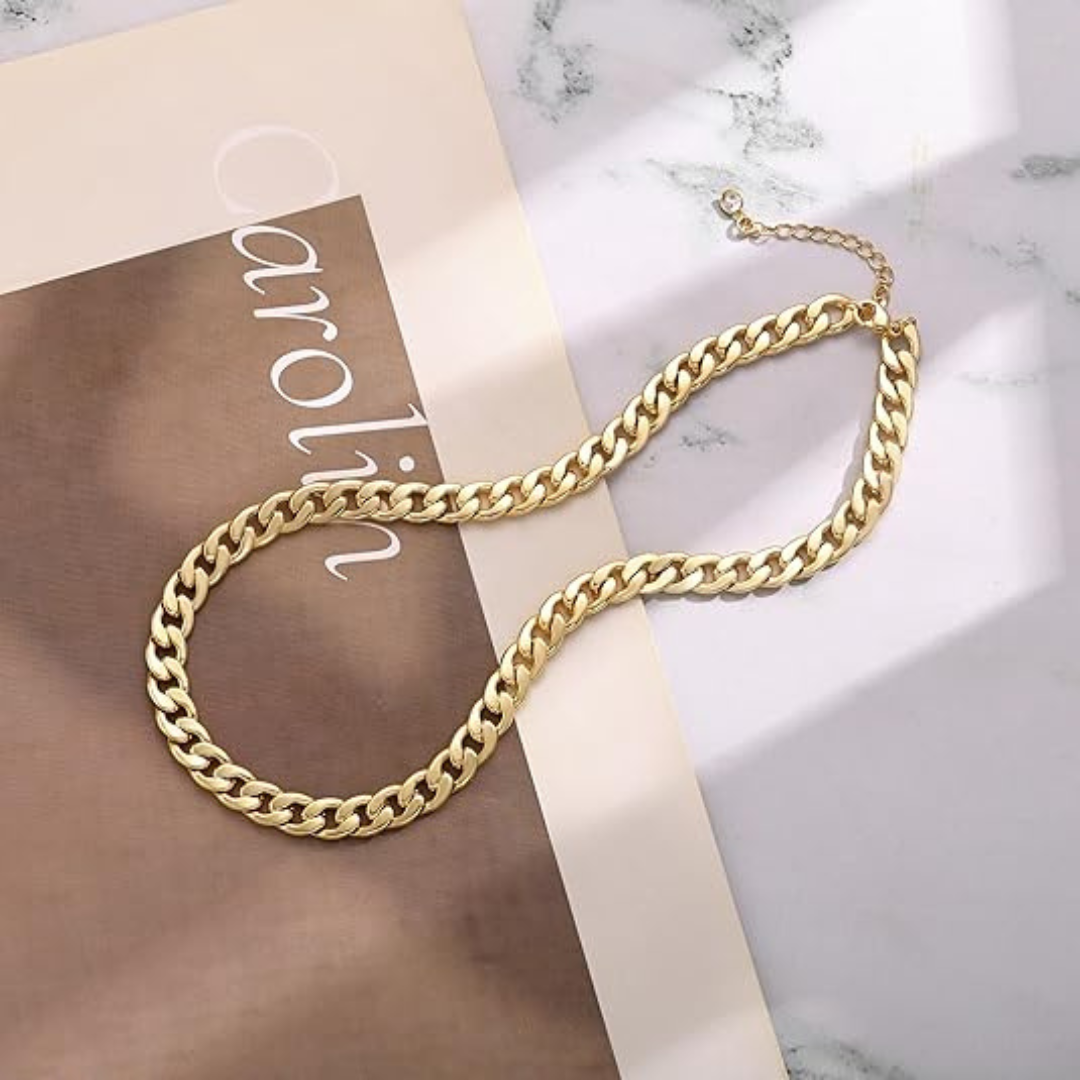 Anabel – Collar con eslabones dorados
