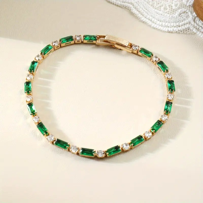 Miralyn – Pulsera Dorada Refinada