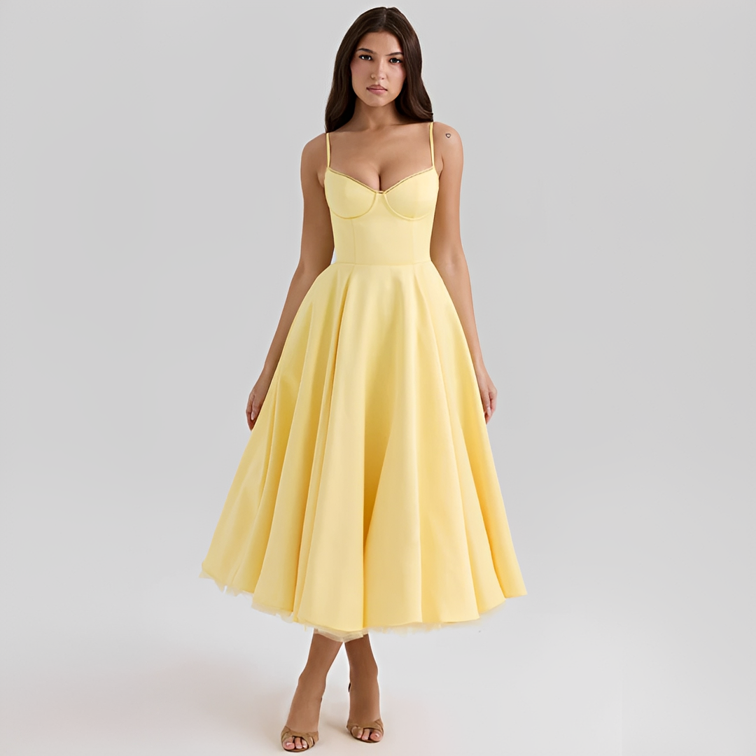 Zendaya - Vestido Elegante de Doble Capa