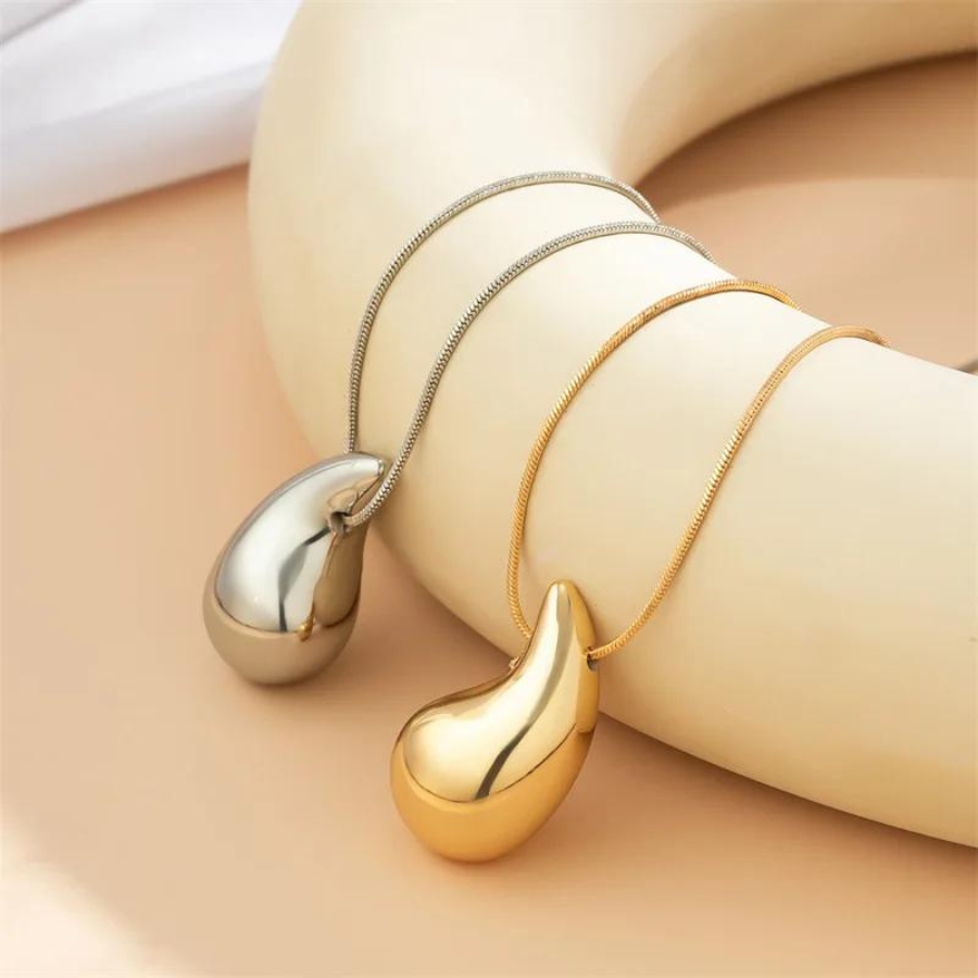 Collar de gotas de agua de gran tamaño - Collar dorado con colgante de gota de agua