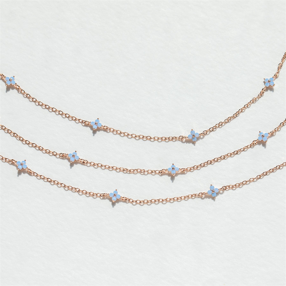 Flor de trébol CZ - Collar de incrustaciones