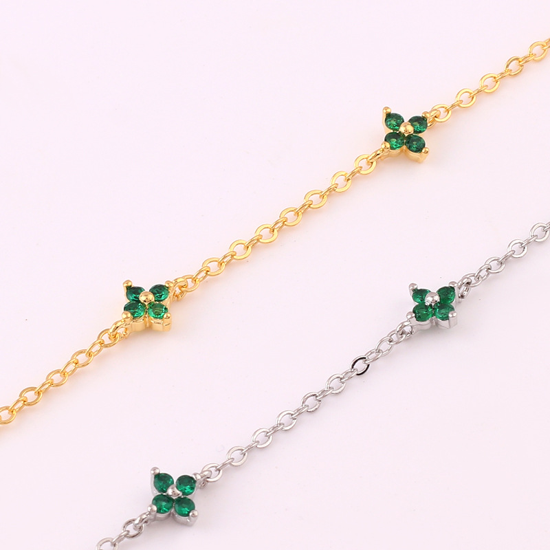 Flor de trébol CZ - Collar de incrustaciones