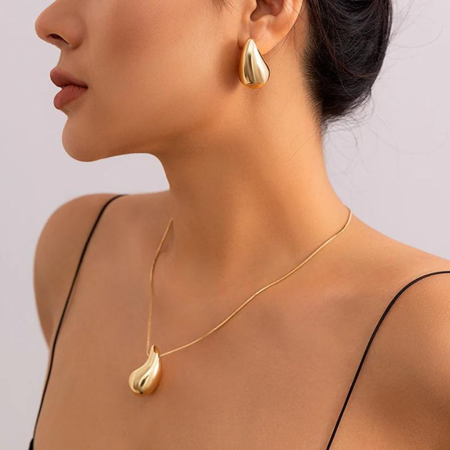 Collar de gotas de agua de gran tamaño - Collar dorado con colgante de gota de agua
