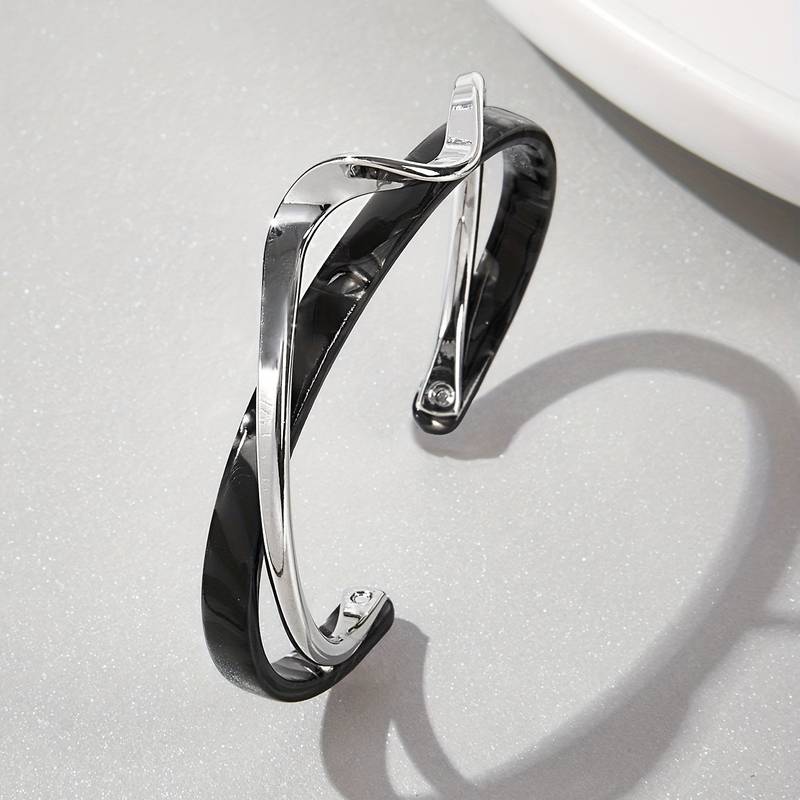 Brazalete ondulado con incrustaciones de perlas - Brazalete de oro chapado en 18K
