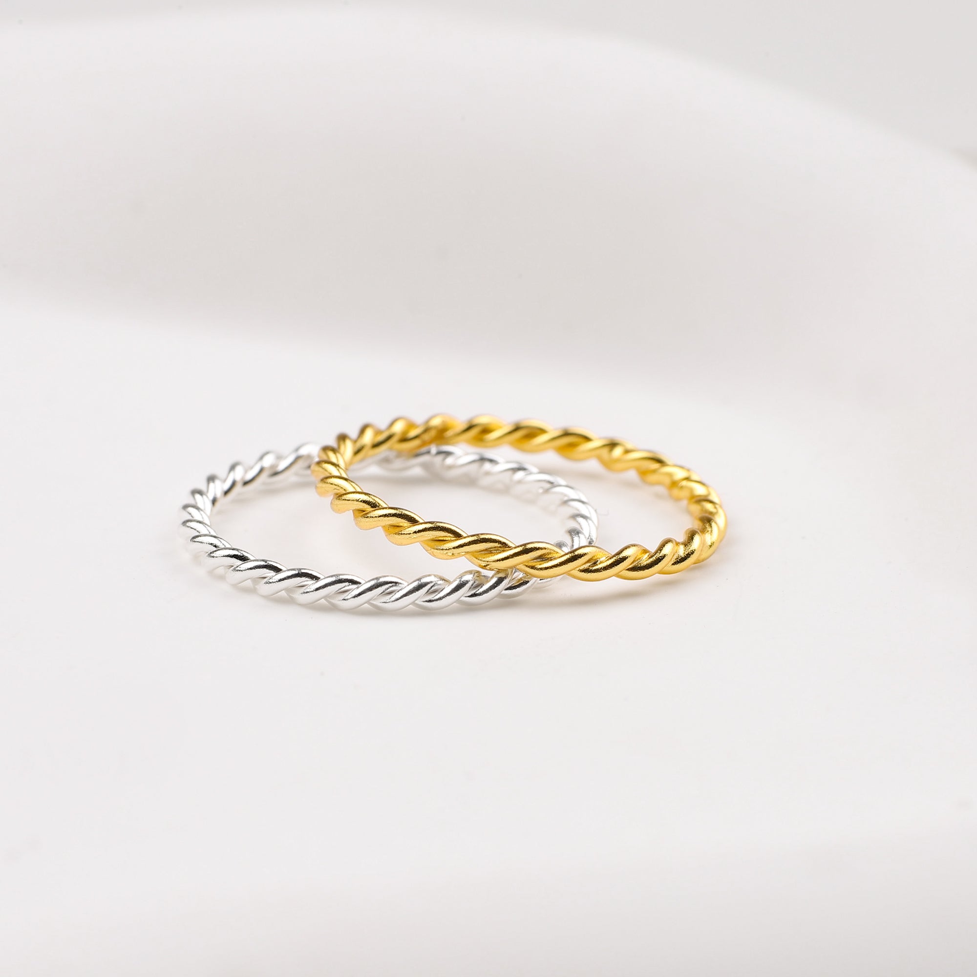 Manon – Anillo trenzado apilable