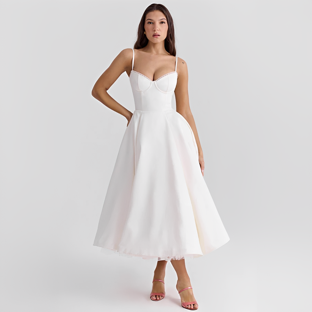 Zendaya - Vestido Elegante de Doble Capa