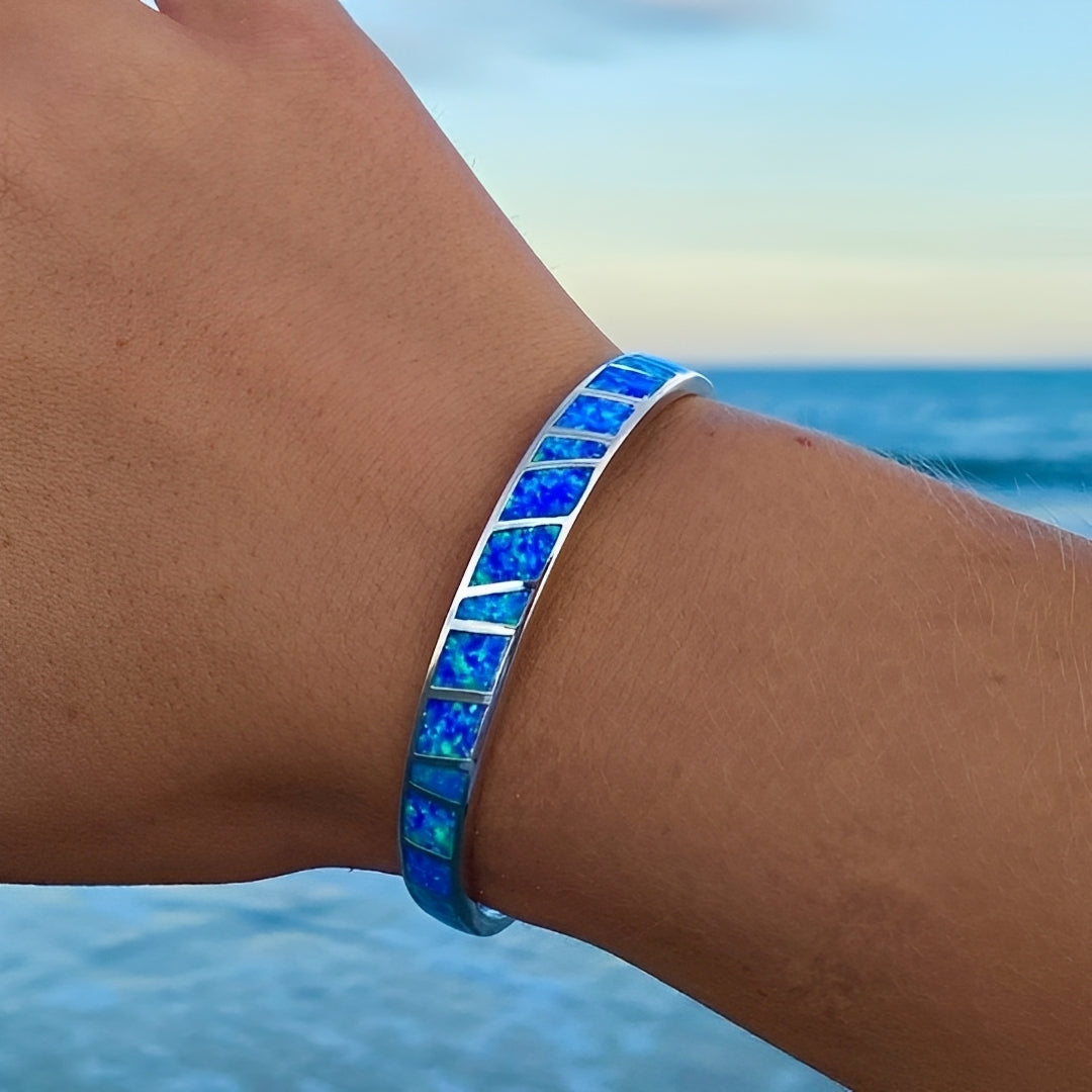 Ocean – Pulsera de ópalo azul y plata