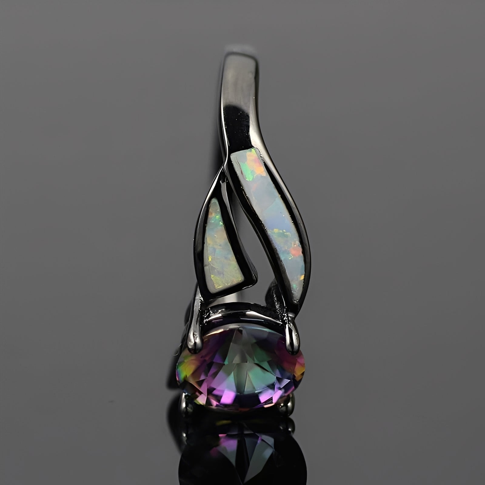 Mirella – Anillo arcoíris en ópalo y topacio