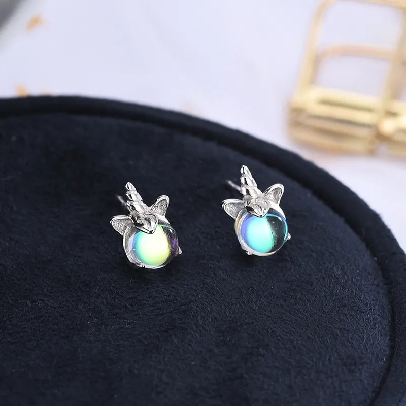 Pegah - Pendientes de piedra de unicornio plateados