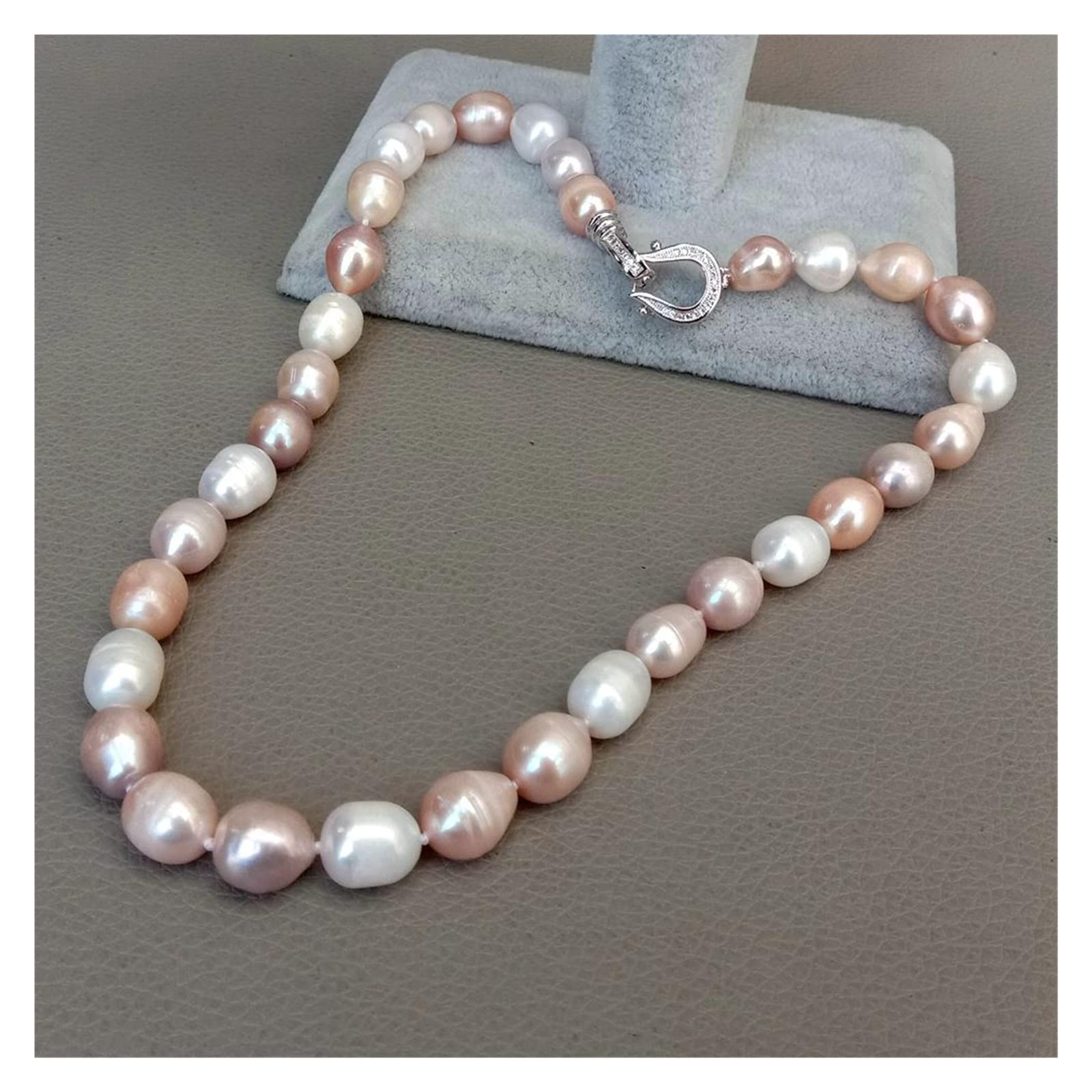 Nahia – Collar de cuentas coloridas
