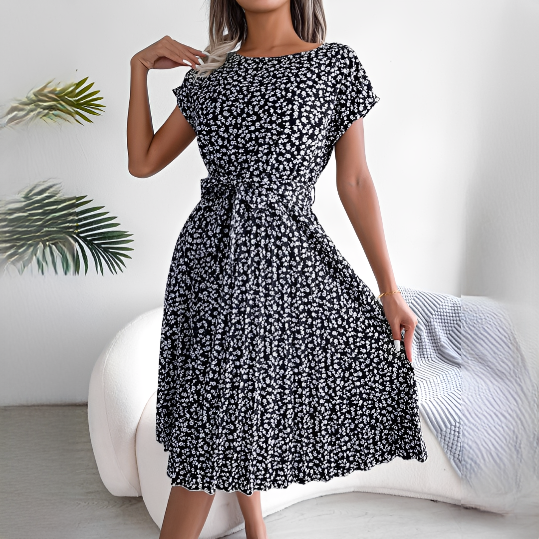 Lyka - Vestido de verano sofisticado de manga corta para mujer