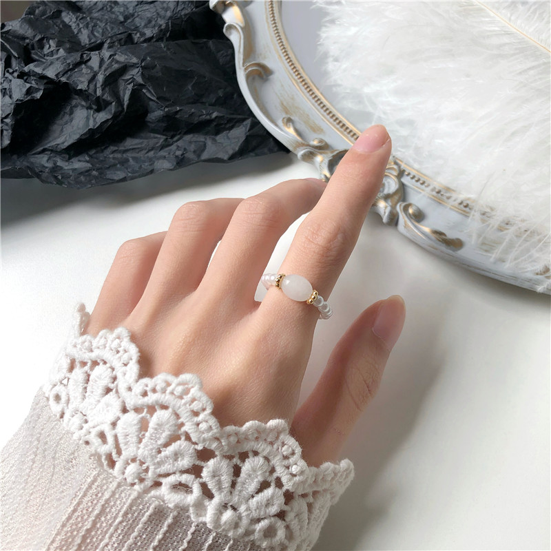 Perla de piedra - Anillo de perlas vintage