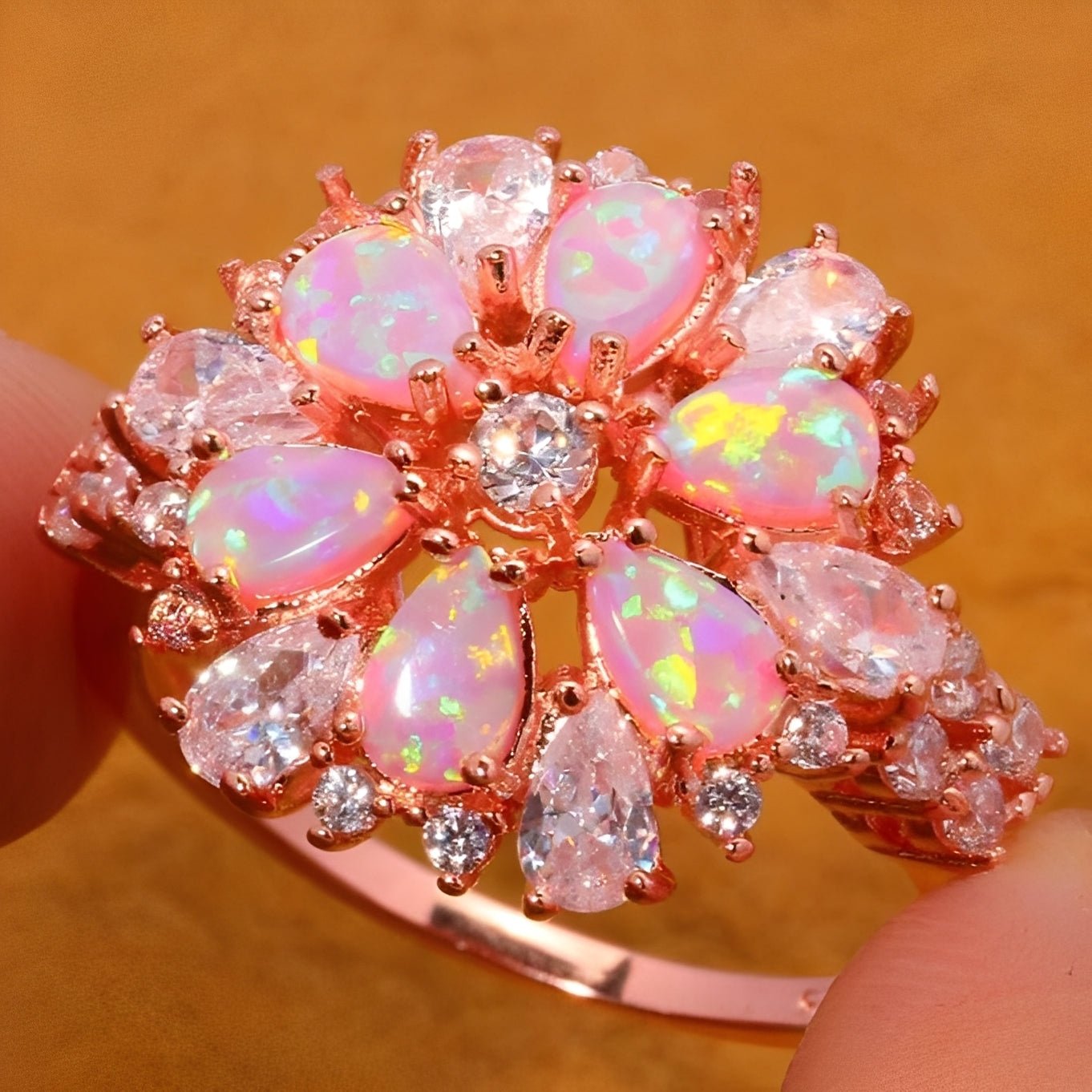 Rian – Anillo fino flor de ópalo de fuego