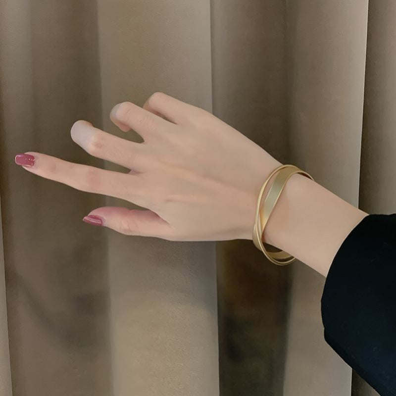 Liora – Pulsera minimalista radiante
