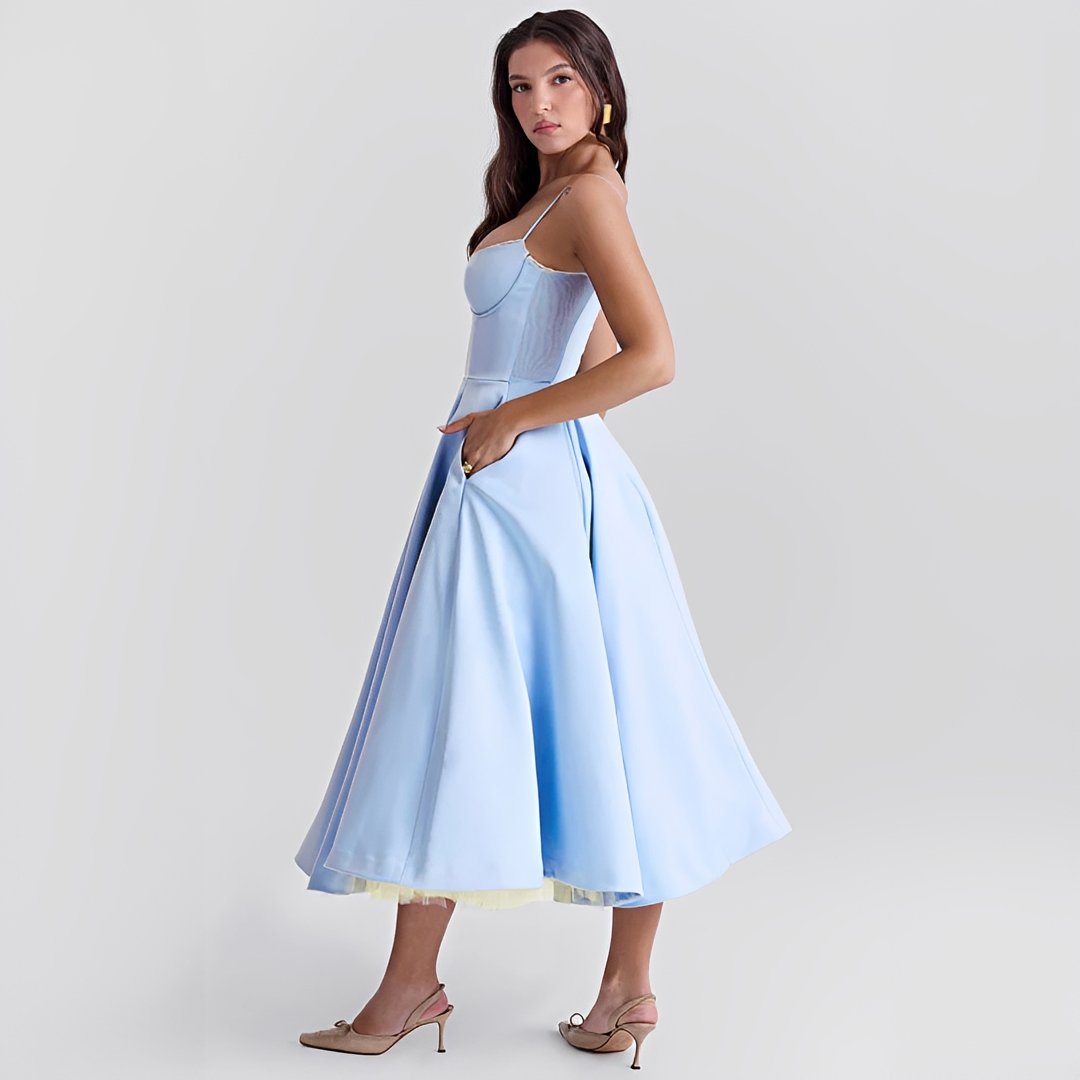 Zendaya - Vestido Elegante de Doble Capa
